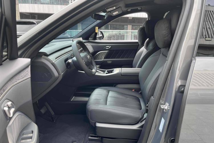 Used ONVO Luxeed L90 2025 Model—Ultra Six-Seater Version Interior 3