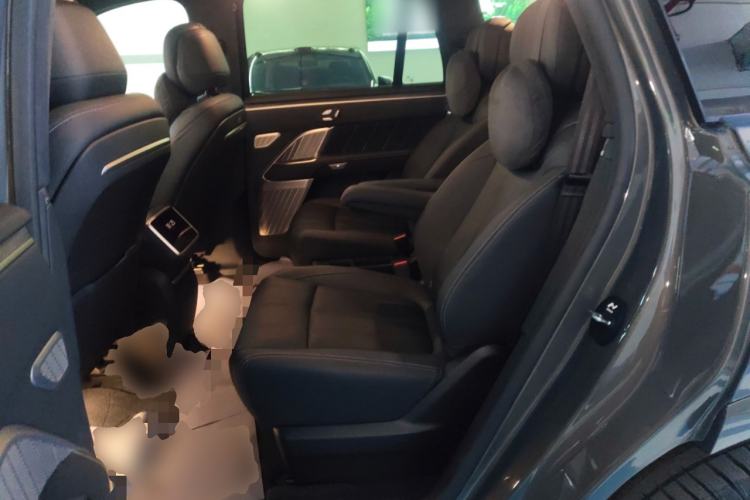 Used ONVO Luxeed L90 2025 Model—Max Six-Seater Version Interior 4