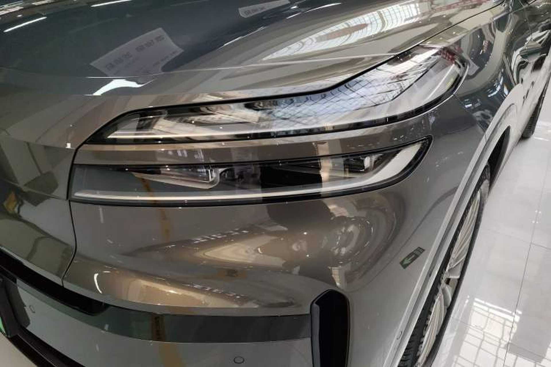 Used ONVO Luxeed L90 2025 Model—Ultra Six-Seater Version Left Front Headlight