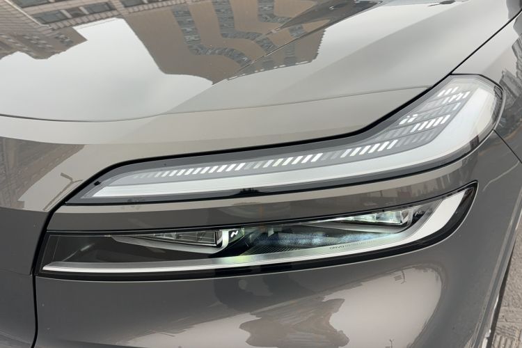 Used ONVO Luxeed L90 2025 Model—Ultra Six-Seater Version Left Front Headlight