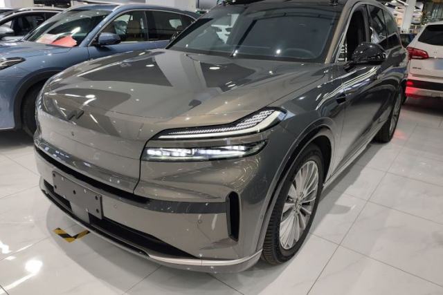 Used ONVO Luxeed L90 2025 Model—Max Six-Seater Version