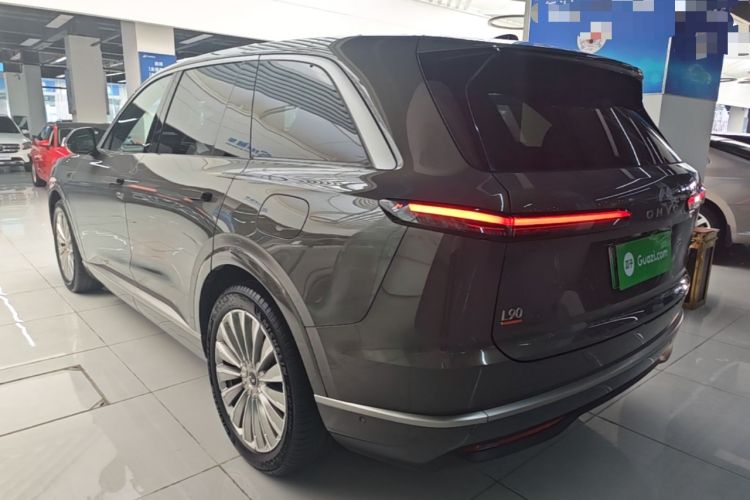 Used ONVO Luxeed L90 2025 Model—Ultra Six-Seater Version Rear Left 45 Deg