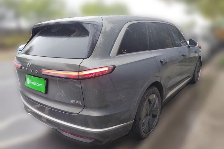 Used ONVO Luxeed L90 2025 Model—Ultra Six-Seater Version Rear Right 45 Deg
