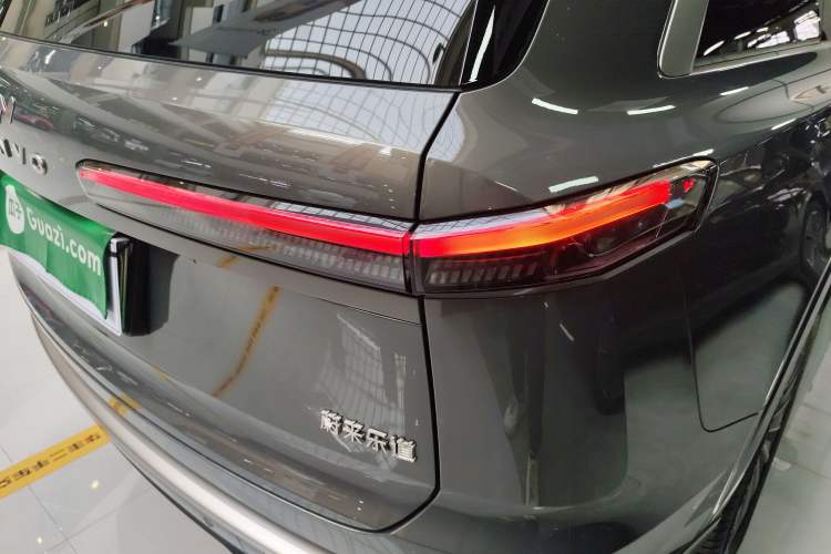 Used ONVO Luxeed L90 2025 Model—Ultra Six-Seater Version Right Rear Taillight