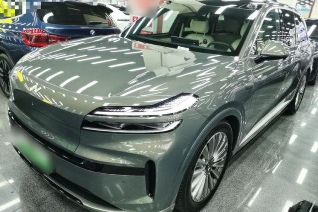 Used ONVO Luxeed L90 2025 Model—Ultra Six-Seater Version