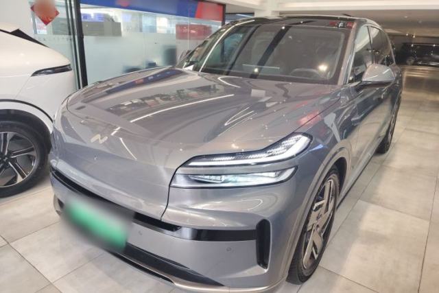 Used ONVO Luxeed L90 2025 Model—Max Six-Seater Version