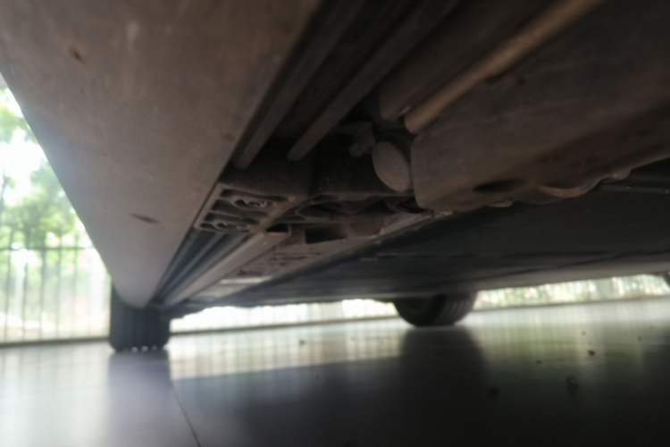 Used ONVO Luxeed L90 2025 Model—Max Six-Seater Version Chassis Front Right