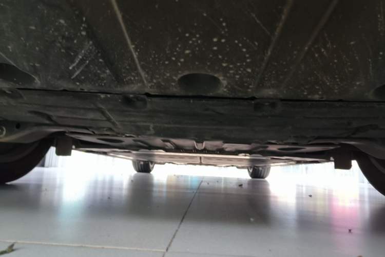 Used ONVO Luxeed L90 2025 Model—Max Six-Seater Version Chassis Rear
