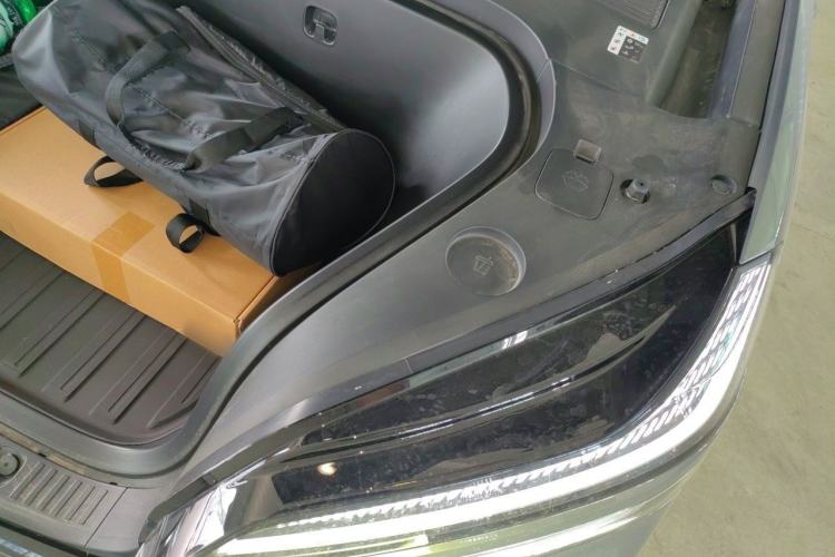 Used ONVO Luxeed L90 2025 Model—Ultra Six-Seater Version Engine Bay Left