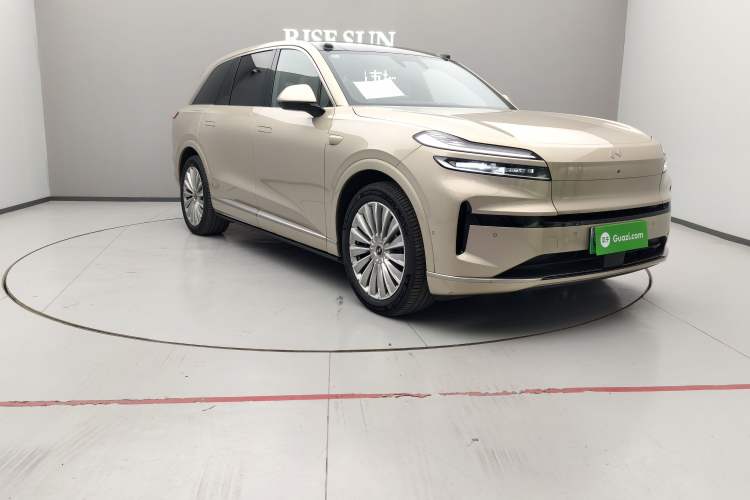 Used ONVO Luxeed L90 2025 Model—Ultra Six-Seater Version Exterior 5