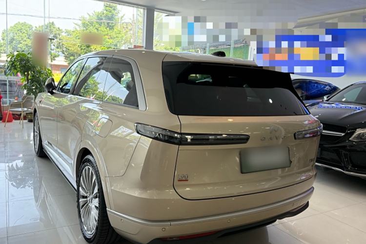 Used ONVO Luxeed L90 2025 Model—Ultra Six-Seater Version Exterior 5