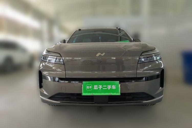 Used ONVO Luxeed L90 2025 Model—Ultra Six-Seater Version Front