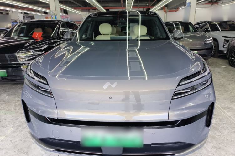 Used ONVO Luxeed L90 2025 Model—Ultra Six-Seater Version Front