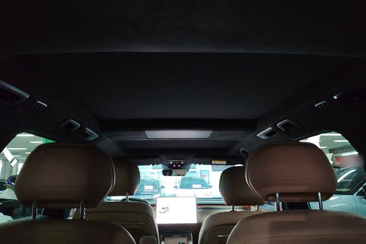 Used ONVO Luxeed L90 2025 Model—Max Six-Seater Version Headliner