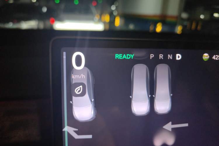 Used ONVO Luxeed L90 2025 Model—Max Six-Seater Version Instrument Cluster
