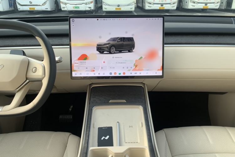 Used ONVO Luxeed L90 2025 Model—Ultra Six-Seater Version Interior 1