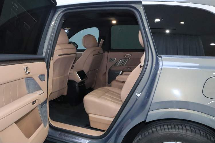 Used ONVO Luxeed L90 2025 Model—Ultra Six-Seater Version Interior 2