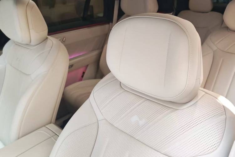 Used ONVO Luxeed L90 2025 Model—Max Six-Seater Version Interior 2