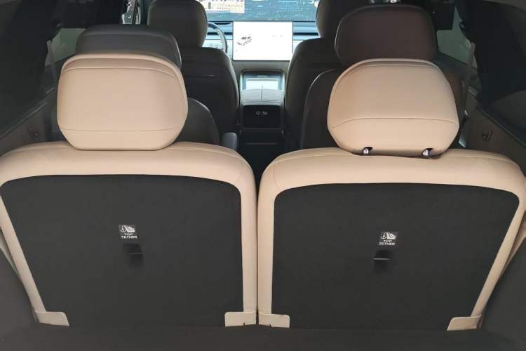 Used ONVO Luxeed L90 2025 Model—Max Six-Seater Version Interior 5