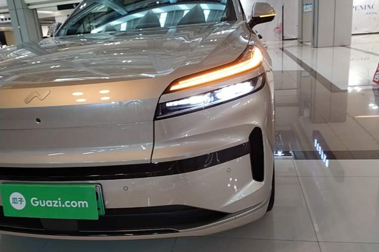 Used ONVO Luxeed L90 2025 Model Max Six-Seater 60-degree Battery Edition Left Front Headlight