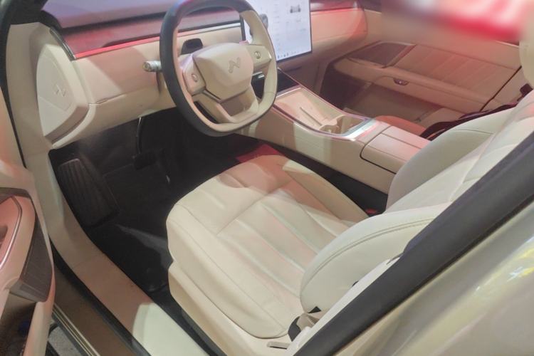 Used ONVO Luxeed L90 2025 Model—Max Six-Seater Version Left Front Seat