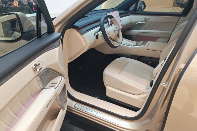 Used ONVO Luxeed L90 2025 Model—Max Six-Seater Version Left Front Seat