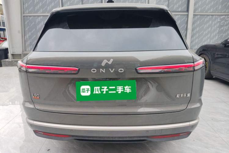 Used ONVO Luxeed L90 2025 Model—Ultra Six-Seater Version Rear