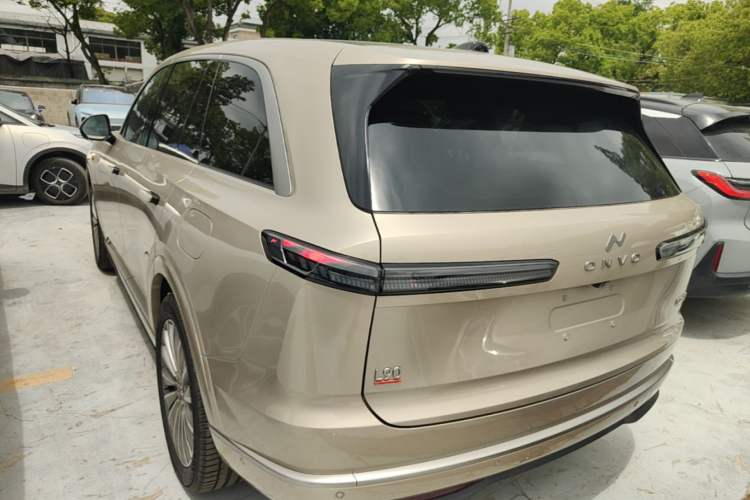 Used ONVO Luxeed L90 2025 Model—Ultra Six-Seater Version Rear Left 45 Deg
