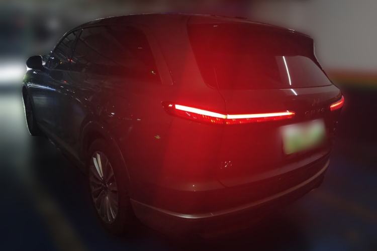 Used ONVO Luxeed L90 2025 Model—Max Six-Seater Version Rear Left 45 Deg