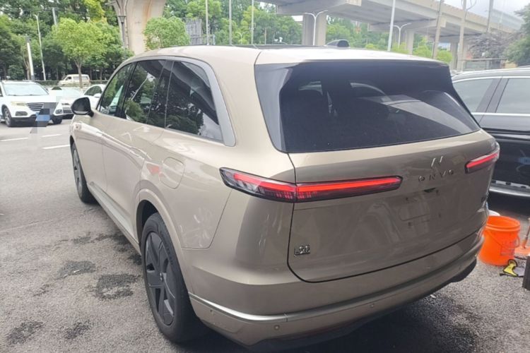 Used ONVO Luxeed L90 2025 Model—Max Six-Seater Version Rear Left 45 Deg
