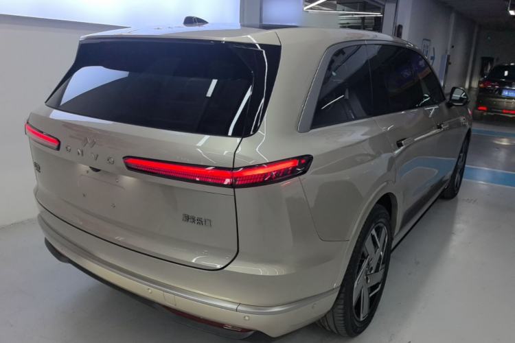 Used ONVO Luxeed L90 2025 Model—Ultra Six-Seater Version Rear Right 45 Deg