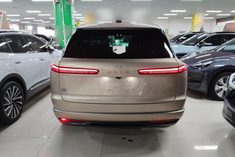 Used ONVO Luxeed L90 2025 Model—Max Six-Seater Version Rear