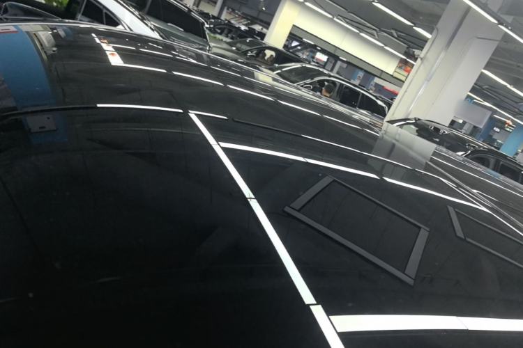 Used ONVO Luxeed L90 2025 Model—Ultra Six-Seater Version Roof