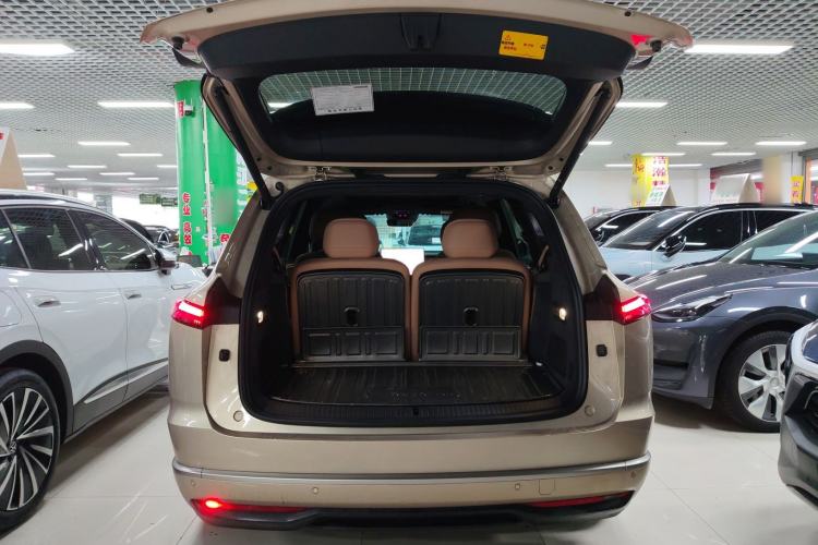 Used ONVO Luxeed L90 2025 Model—Max Six-Seater Version Trunk