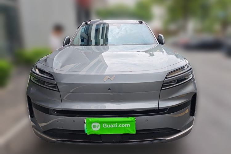 Used ONVO Luxeed L90 2025 Model—Max Six-Seater Version Front