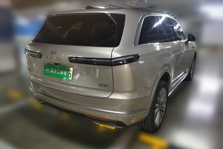 Used ONVO Luxeed L90 2025 Model—Max Six-Seater Version Rear Right 45 Deg