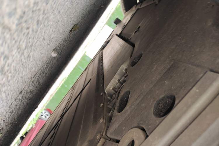 Used ONVO Luxeed L90 2025 Model—Max Six-Seater Version Chassis Rear Right