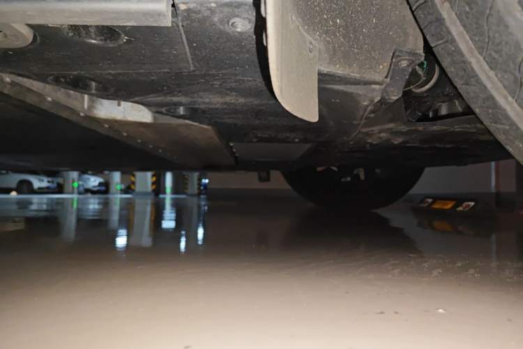 Used ONVO Luxeed L90 2025 Model—Max Six-Seater Version Chassis Rear