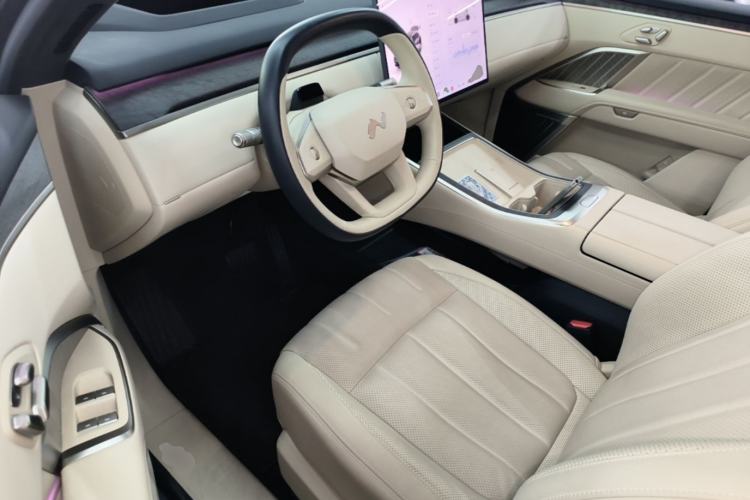 Used ONVO Luxeed L90 2025 Model—Max Six-Seater Version Driver Seat
