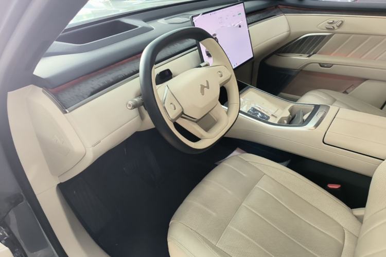 Used ONVO Luxeed L90 2025 Model—Ultra Six-Seater Version Driver Seat