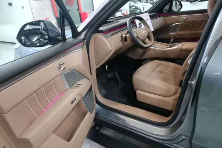 Used ONVO Luxeed L90 2025 Model Max Six-Seater 60-degree Battery Edition Driver Seat