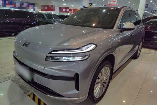 Used ONVO Luxeed L90 2025 Model—Ultra Six-Seater Version
