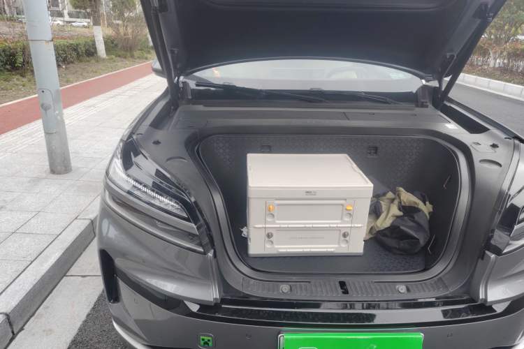 Used ONVO Luxeed L90 2025 Model—Ultra Six-Seater Version Engine Bay Right