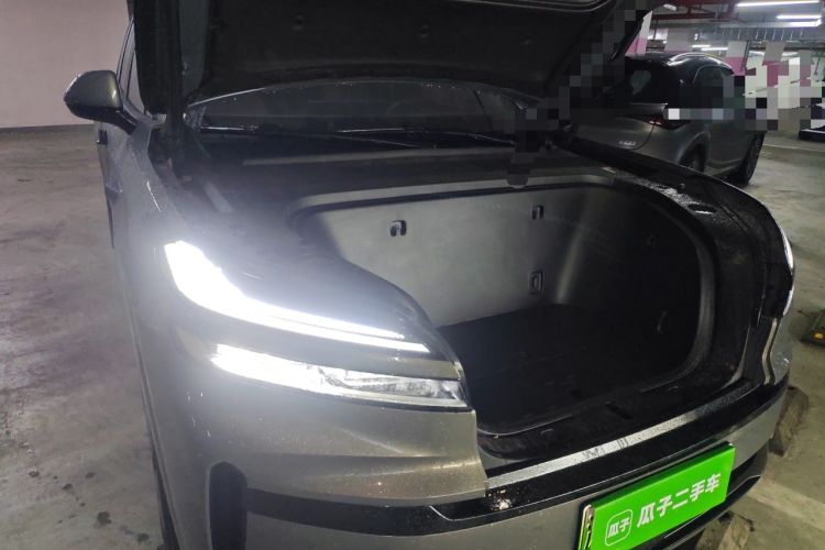 Used ONVO Luxeed L90 2025 Model—Max Six-Seater Version Engine Bay Right