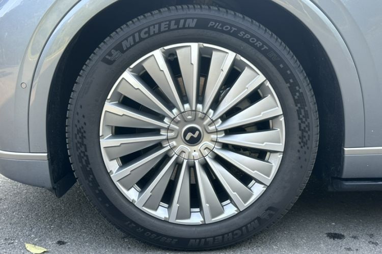 Used ONVO Luxeed L90 2025 Model—Max Six-Seater Version Exterior 10