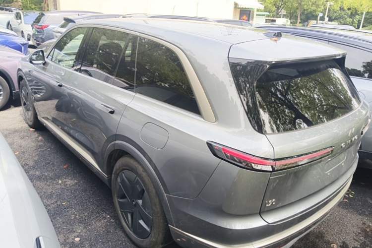 Used ONVO Luxeed L90 2025 Model—Max Six-Seater Version Exterior 2