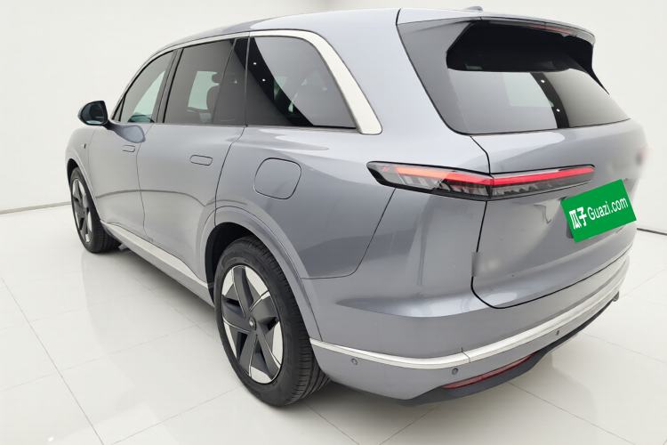 Used ONVO Luxeed L90 2025 Model—Max Six-Seater Version Exterior 3