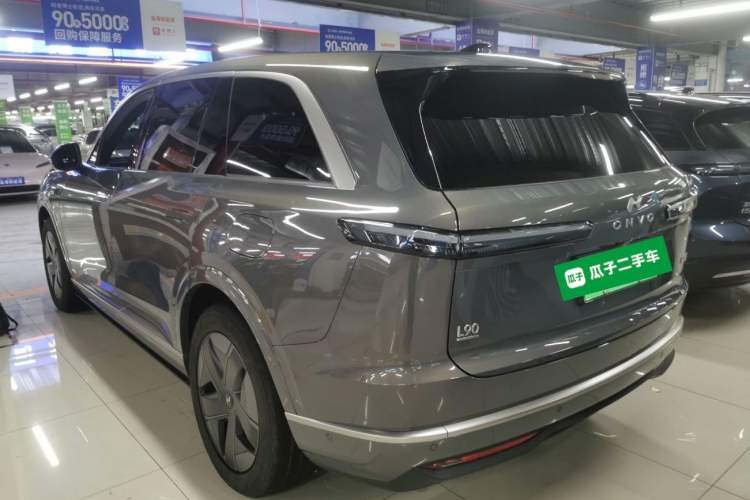 Used ONVO Luxeed L90 2025 Model—Max Six-Seater Version Exterior 3
