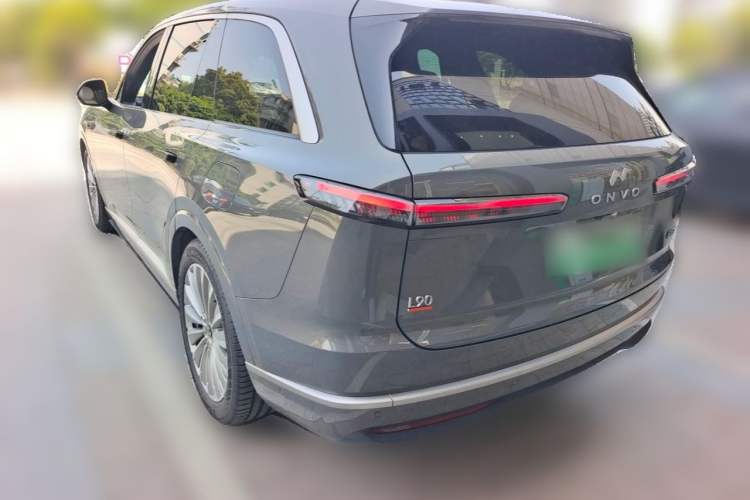Used ONVO Luxeed L90 2025 Model—Ultra Six-Seater Version Exterior 3