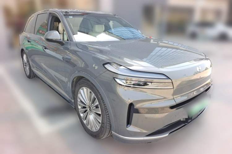 Used ONVO Luxeed L90 2025 Model—Ultra Six-Seater Version Exterior 5